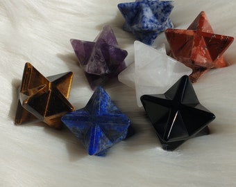 Merkaba Lichtwagen 3,5cm Tigerauge, Lapiz Lazuli, schwarzer Obsidian, Traum Amethyst, Bergkristall, Sodalit, Roter Jaspis