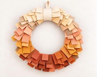 Modern Fall Wreath, Autumn Ombre Felt Fringe Wreath, Scandinavian Door Decor, Minimalist Wall Hanging