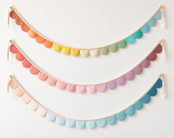 Ombré Felt Scallop Garland, Pastel Nursery Decor and Birthday Party Bunting