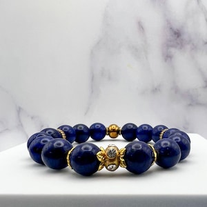 Handmade Lapis Lazuli Bracelet beautiful design and high-quality Gemstones (7 Inch)