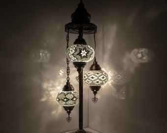 Lampadaire turc marocain en mosaïque | Lampe turque 3 grands globes de 6,5 pouces | Lampe de nuit d'angle faite main | Lampadaires en mosaïque avec ampoule LED