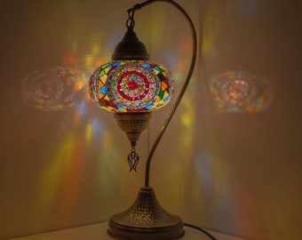 10 Variationen – Premium türkische Lampe Mosaik-Tischlampe | Marokkanische Lampe | Handgefertigte Schwanenhals-Nachtlampe | Nachttischlampe aus Mosaikglas und LED-Glühbirne
