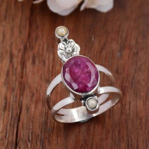 Indian Ruby Ring, 925 Sterling Silver Ring, Statement Ring Birthstone Ring Pearl Ring Flower Ring Filigree Ring Double Band Anniversary Ring