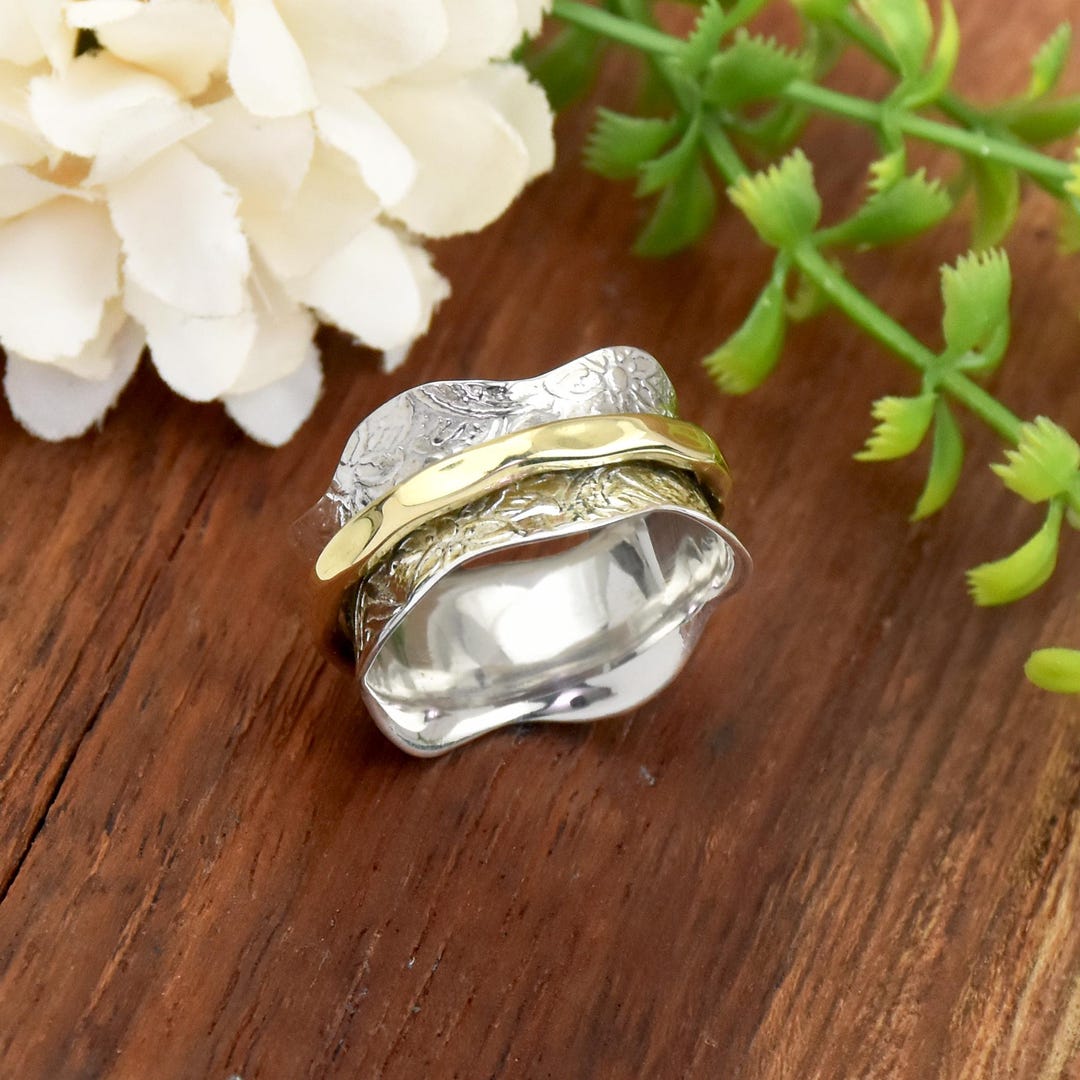Sterling Silver Spinner Ring: Textured Meditation Fidget Ring - Etsy