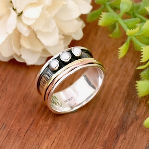 Pearl Spinner Ring, 925 Sterling Silver Ring, Two tone Ring, Tree Bark Ring, Oxidized Ring, Three Stone Ring, Meditation Ring, Gift For her