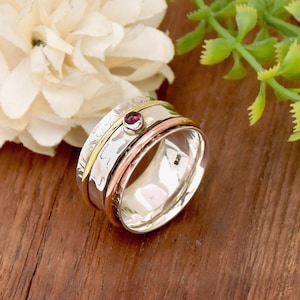 Garnet Spinner Ring, 925 Sterling Silver Ring, Meditation Ring Two Tone Ring Hammered Ring Anxiety Ring Birthstone Spinner Ring Gift For Her