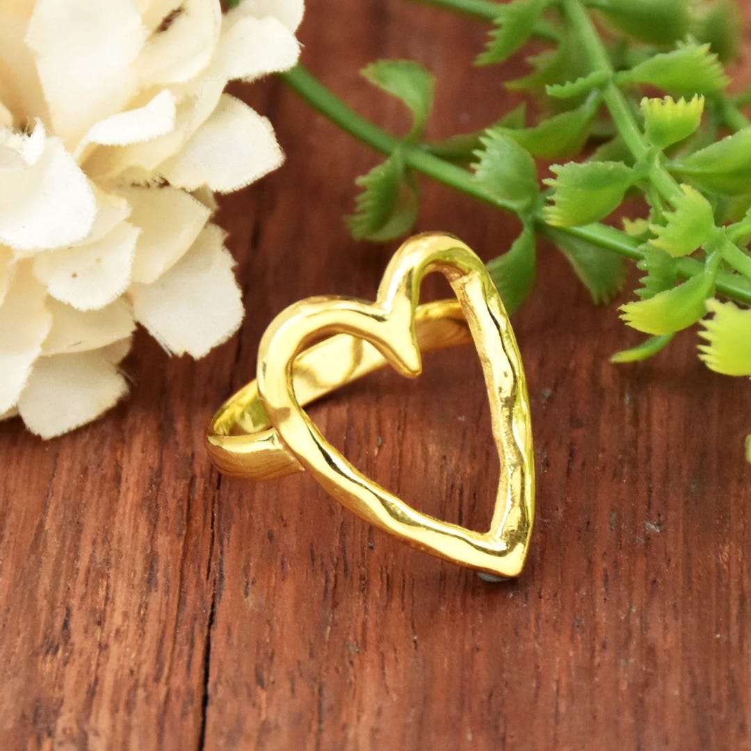 18k Gold Vermeil Heart Ring: Hammered 925 Sterling Silver Band - Etsy