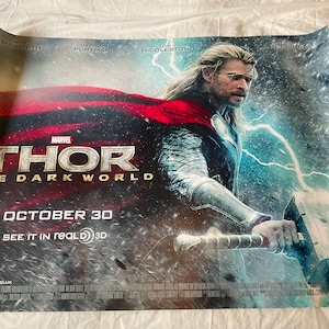 Marvel - Thor el mundo oscuro. Póster de película original de 30” de alto por 40” de ancho.