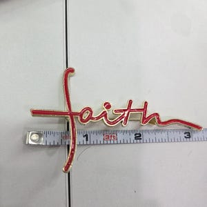 Pin esmaltado de fe: Pin religioso para solapa imagen 10