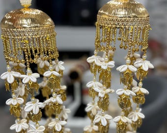 Pair of Shell Kaleere with Ghungroos