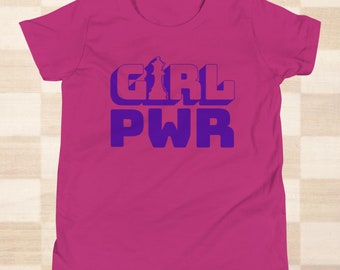 Girl Power Chess Tee: Inspiring Outfit