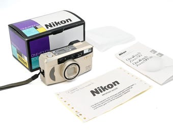 Nikon One Touch Zoom 90 35mm Film Camera with Box, Manual