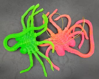 Silikon ALIEN FACEHUGGER Xenomorph JIGGLER Gummi Art Toy Farbe Starke kundenspezifische lebensmittelechte Silikon infundiert
