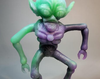 Saucer Man new repro  mumzey 6 inches tall retr0 b00tleg Rubber Jiggler  COLOR INFUSED UV Glow