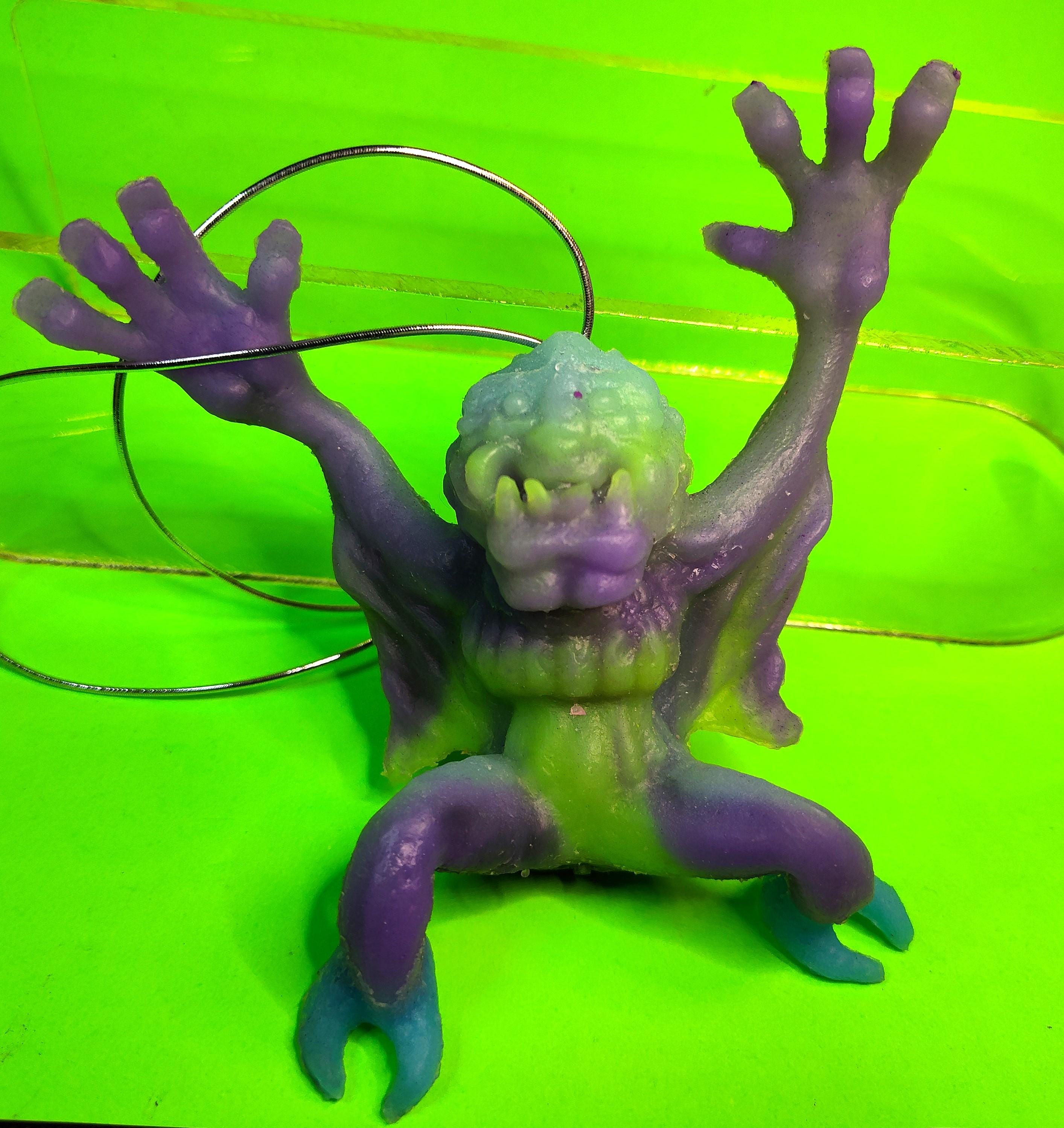 Down Spout Dennis repro Mumzey 6 inches hoch retr0 b00tleg Rubber Jiggler UV GLOW