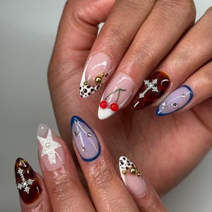 3D Cherry Almond Press On Nails: Mix and Match Star Aura Nails