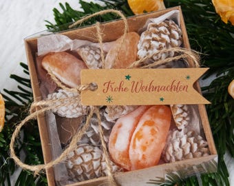 Handgemachte Seife | Mandarinen-Duft | Geschenkidee | Weihnachtsgeschenke | KleineGeschenke| Winterstimmung | Adventskalender | Tannenzapfen