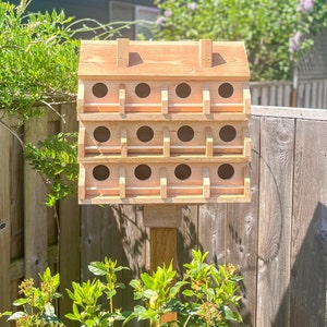 Handmade Cedarwood 12-Hole Birdhouse: Garden Bird Apartment