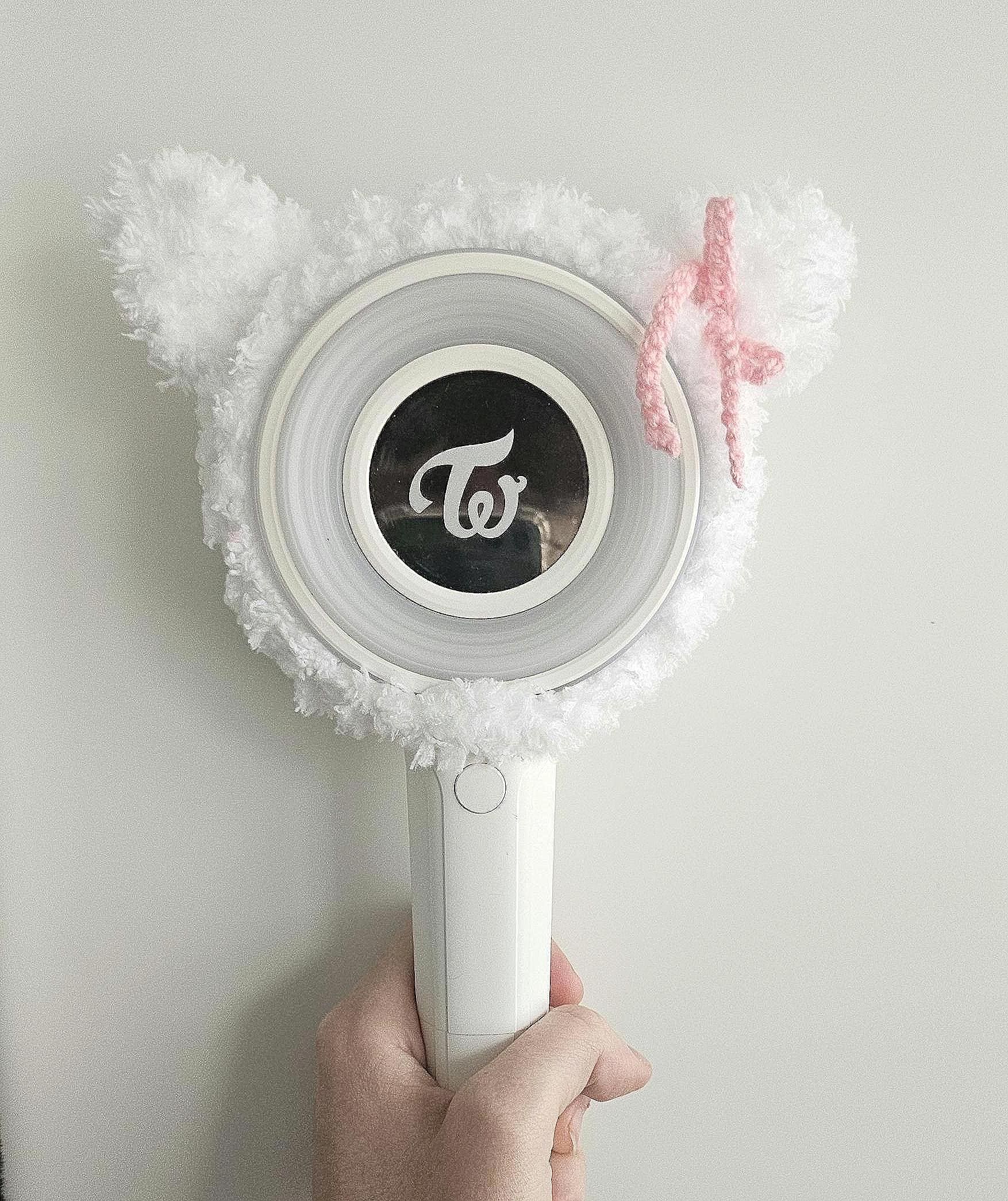 TWICE ペンライト　サナカバー付 2025年最新】twice ペンライトカバー サナの人気アイテム - メルカリ