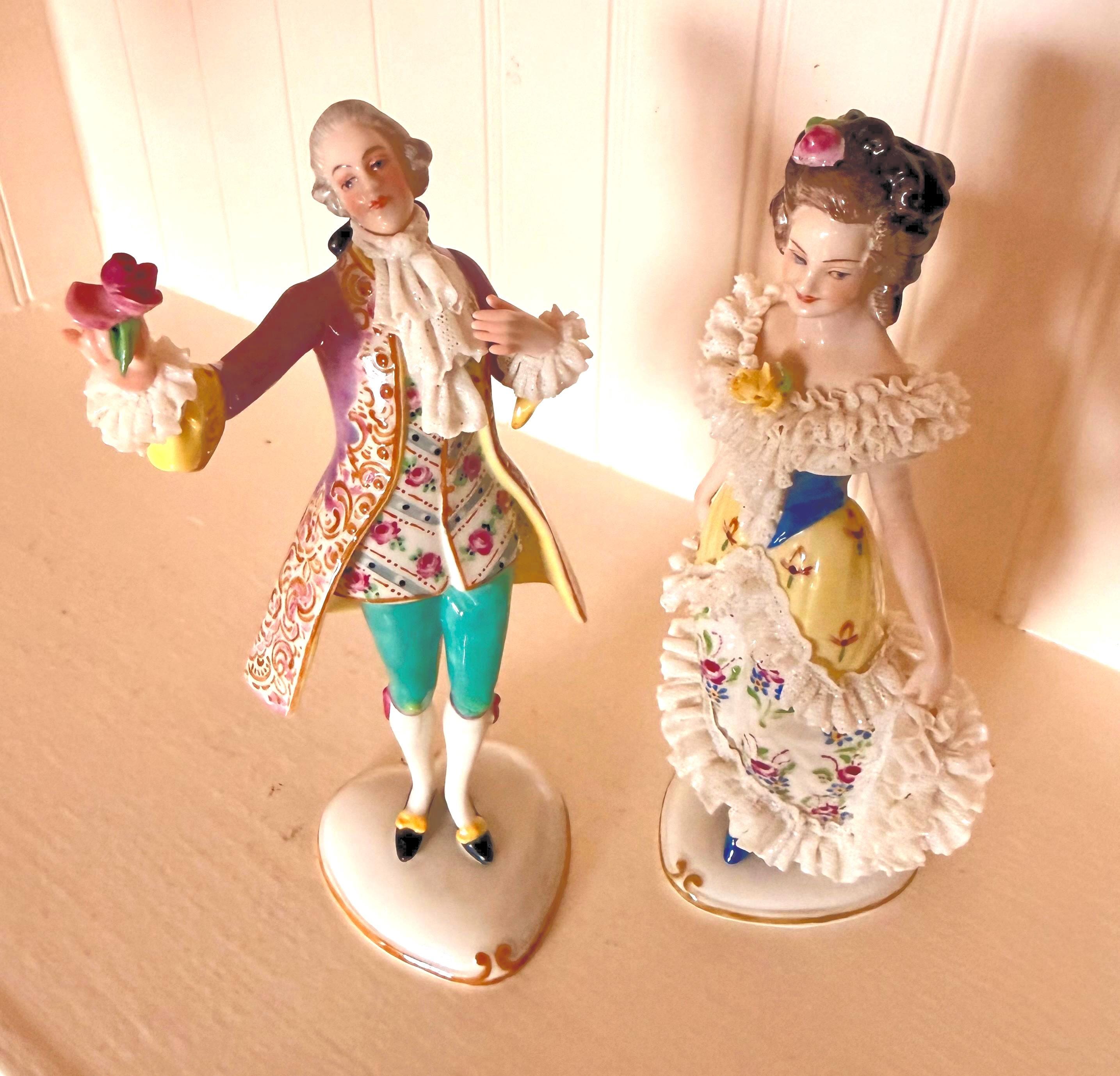 ロココ様式 陶磁器 置物 3体 Rococo figurines - Etsy 日本