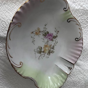 KPM  Porzellan-Manufaktur Berlin floral serving plate