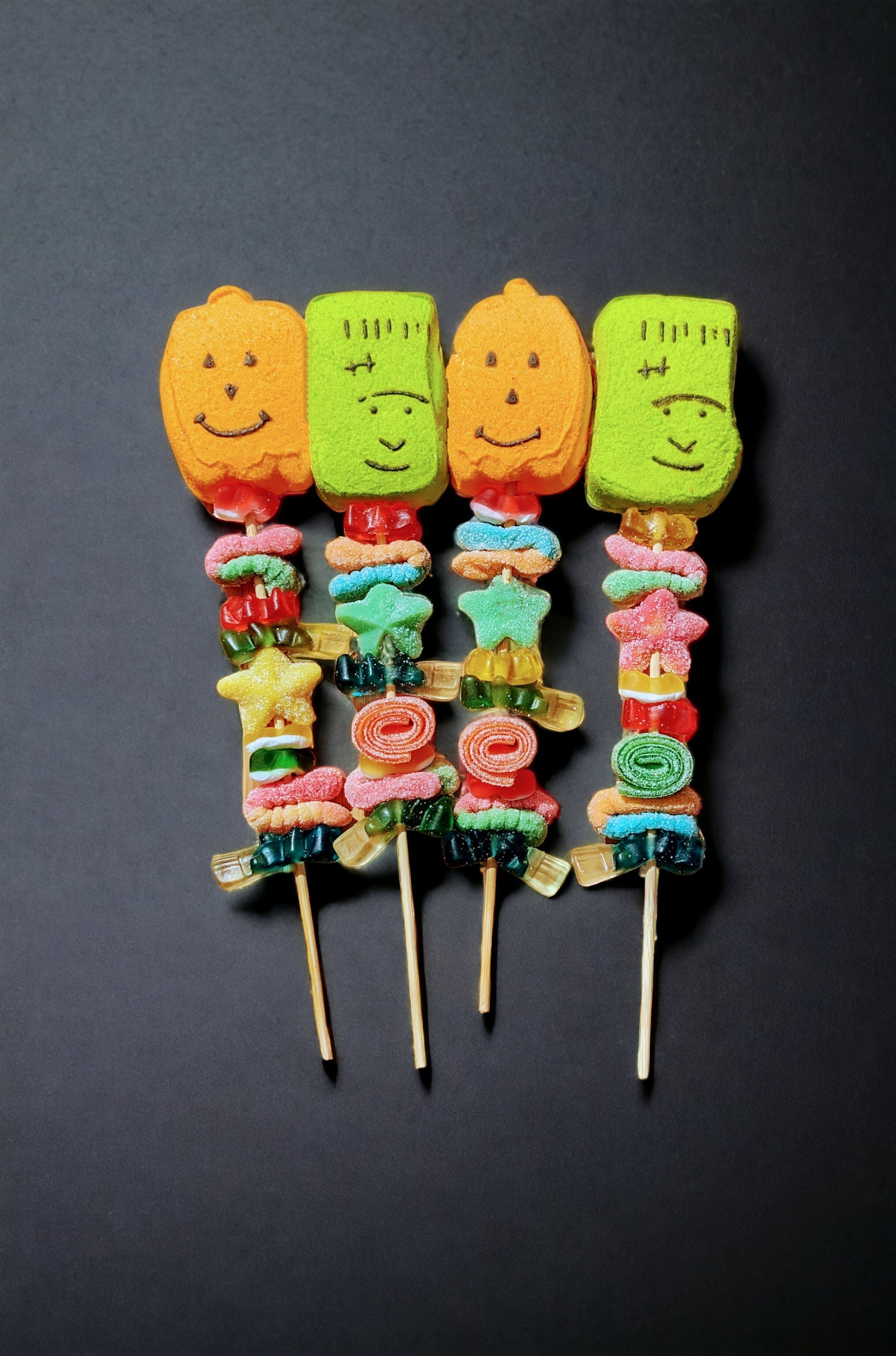 Personalized Halloween Candy Skewers Moon (5) - My Berry Own