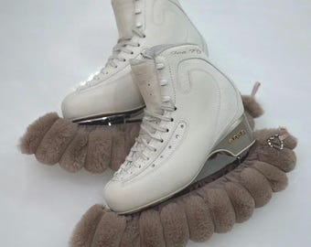 Espresso Fluffy Ice Skate Soakers: Cozy Blade Covers, Figure Skating Gift