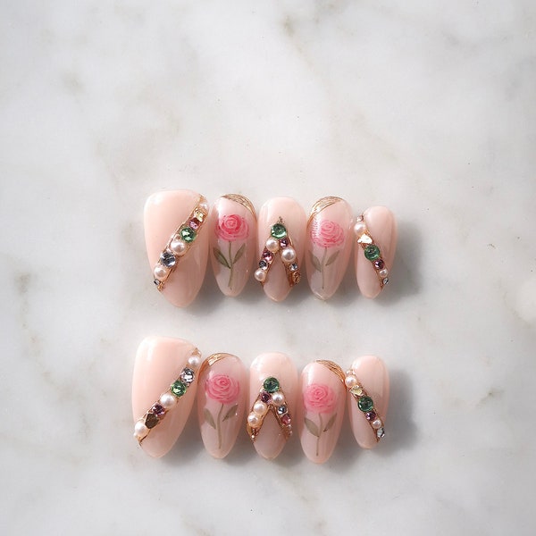 Rose Gold Luxury press on nail/ cute date nails/ blush pink nail/ pink rose nail/ soft girl nail/ diamond gem nail