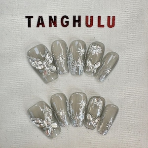 Starlight Press-On Nails/Coffin Shape/Butterfly/Star/Crystal/ Metallic Gray/Silver Glitter Tips/Subtle Shimmering Gothic Glam