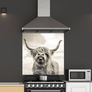 Premium Tempered Glass Cow Backsplash – Kitchen Wall Panel | Rustic Farmhouse Decor for Home - Farm Kitchen | Durable & Stylish Design
