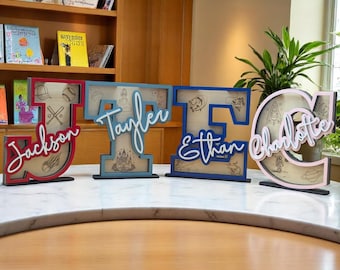 Alcancía de madera personalizada con letras: decoración para habitación infantil con nombre personalizado, regalo de recuerdo para bebé