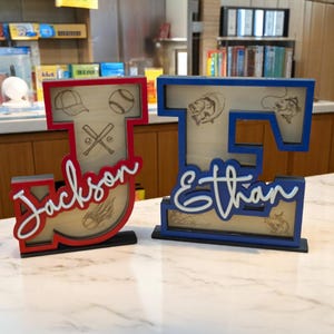Hucha de madera personalizada / Hucha de madera personalizada / Regalo para bebé / Recuerdo de bautizo / Hucha grabada / Decoración para habitación infantil / Regalo de cumpleaños