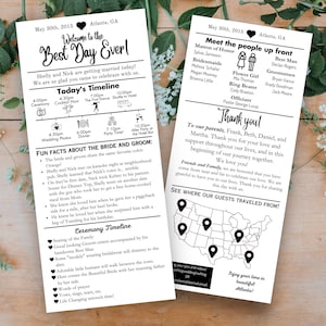 Könnte beinhalten: Eine Hochzeitseinladung mit einem schwarz-weißen Design. Die Einladung enthält einen Zeitplan der Ereignisse, lustige Fakten über die Braut und den Bräutigam sowie eine Karte, die zeigt, woher die Gäste kommen. Der Text auf der Einladung lautet "Willkommen zum schönsten Tag aller Zeiten!" und "Vielen Dank!"