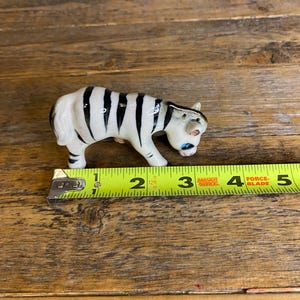 Vintage Japan Zebra Ceramic Salt and Pepper Shakers image 10