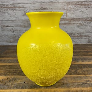 Royal Haeger Vintage Pottery 1970s Yellow Boco MCM Midcentury Textured Lemon Peel Vase