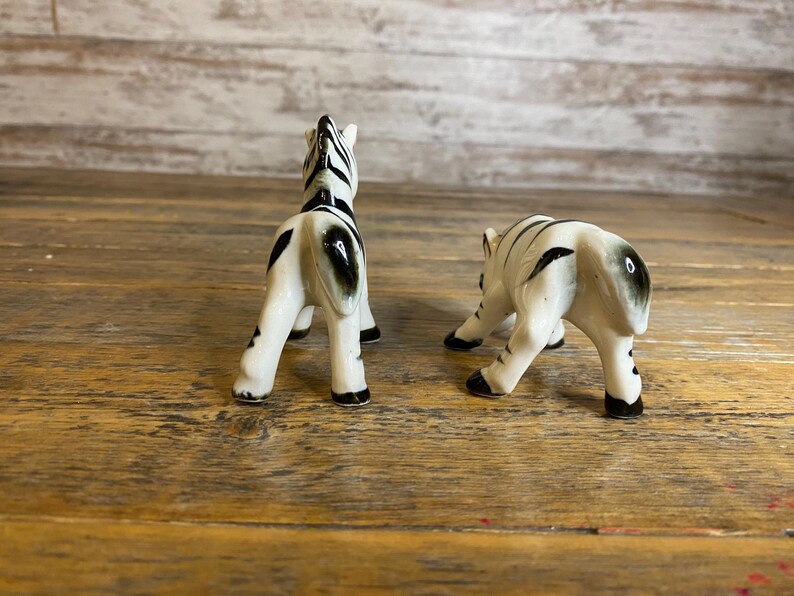 Vintage Japan Zebra Ceramic Salt and Pepper Shakers image 3