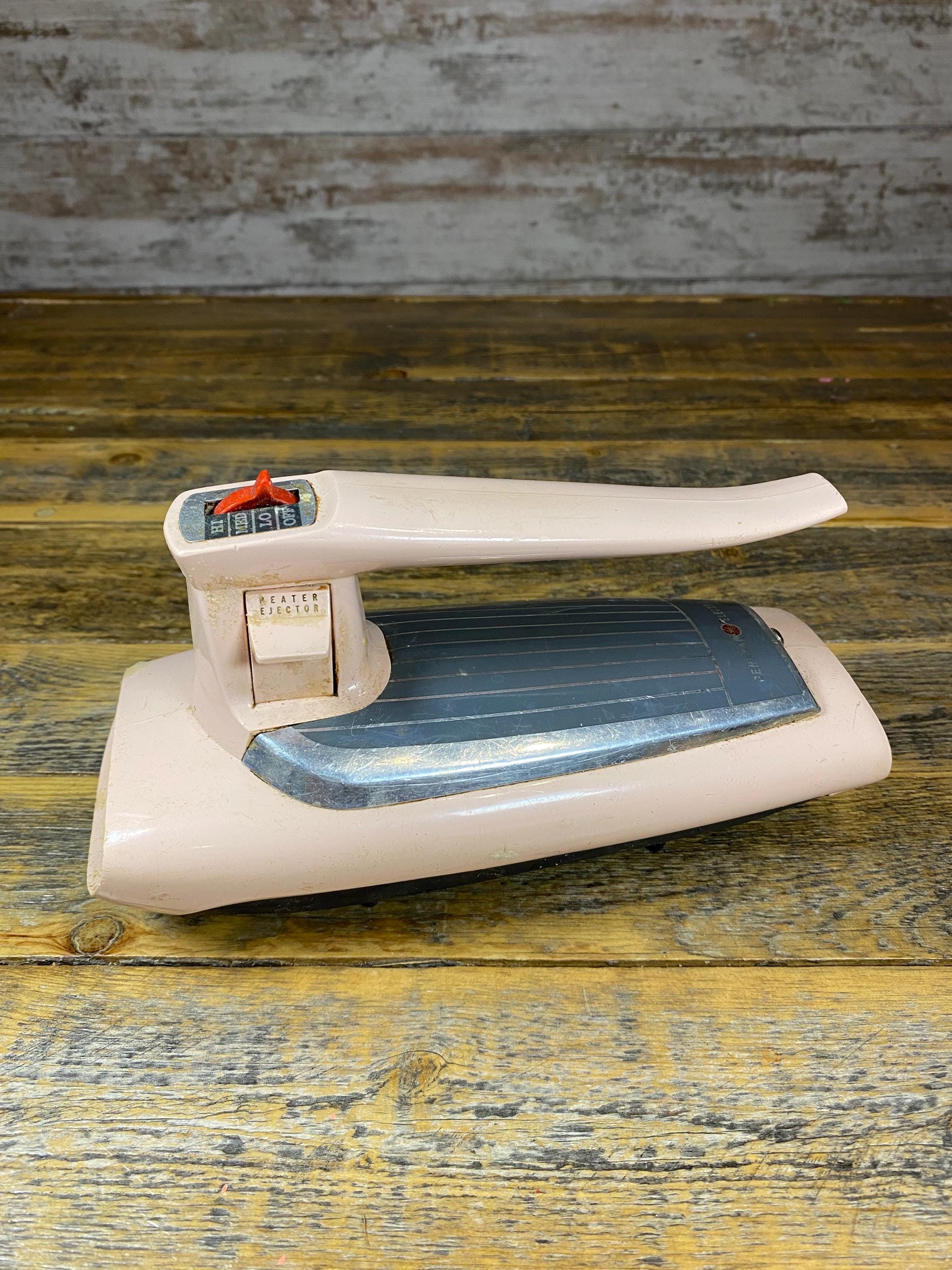 Vintage hand mixer - Etsy 日本