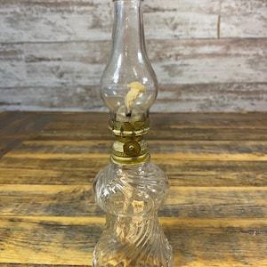 Antique Vintage Miniature ~8&quot; Glass Swirl  Kerosene Oil Lamp