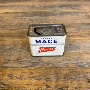 Vintage French&#39;s Ground Mace Seasoning Spice Tin