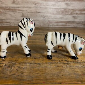 Vintage Japan Zebra Ceramic Salt and Pepper Shakers image 4