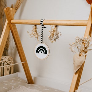 Pendentif contrastes en bois Montessori, jouet pour nouveau-né, cadeau de gymnastique pour bébé, développement de la naissance, arc de jeu, pendentif poussette soleil pluie