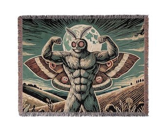 Koc tkany, Mothman Flexing, Buff Cryptid z sześciopakiem, koc,