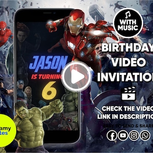 以下が含まれることがあります： マーベルのスーパーヒーローが登場する誕生日ビデオ招待状が表示されたスマートフォン。招待状には「JASON IS TURNING 6」と「BIRTHDAY VIDEO INVITATION」の文字が入っています。デザインには、アイアンマン、ハルク、スパイダーマンが使用されています。