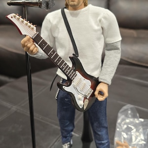 Kurt Cobain Nirvana 1/6 Figure (12 in) Custom