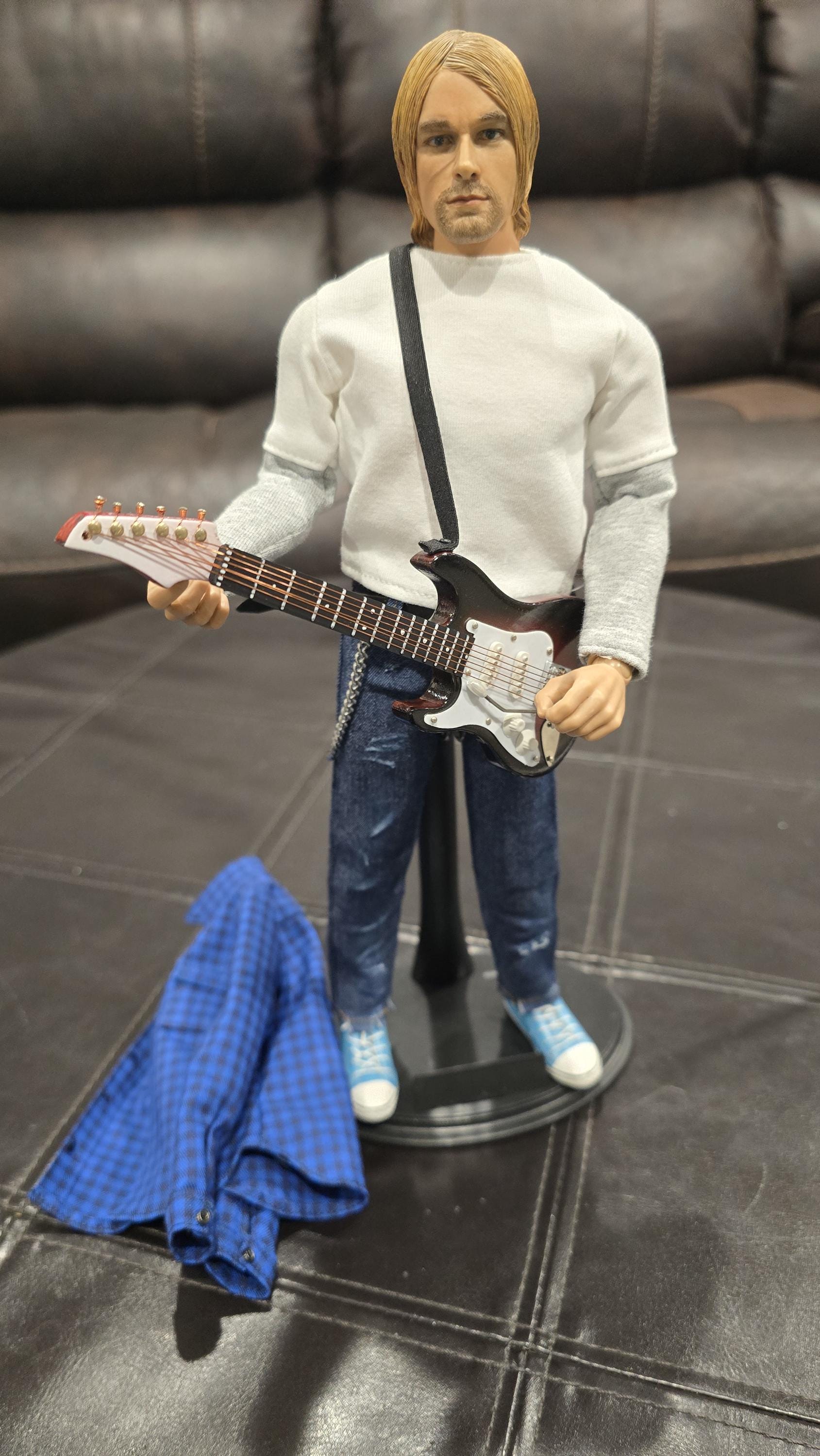 NIRVANA カートコバーン フィギュア blitzway Blitzway Kurt Cobain