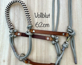 Halter made of rope and leather with sliding lead ring without sidepull rings, size thoroughbred, beige-grey