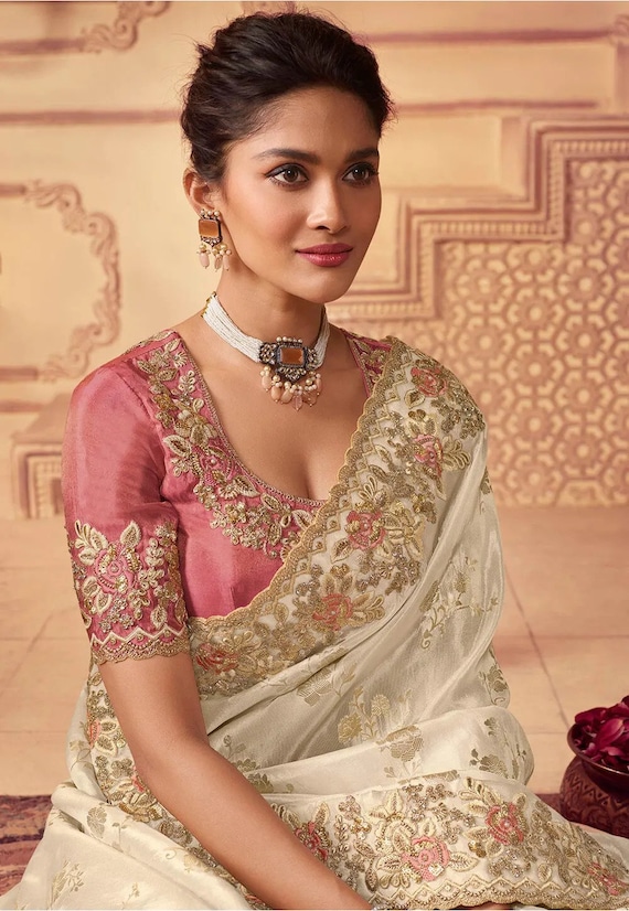 Stunning Designer Saree Beige Off white With Golden Pallu Perfect for Brides Heavy Work Etsy Canada