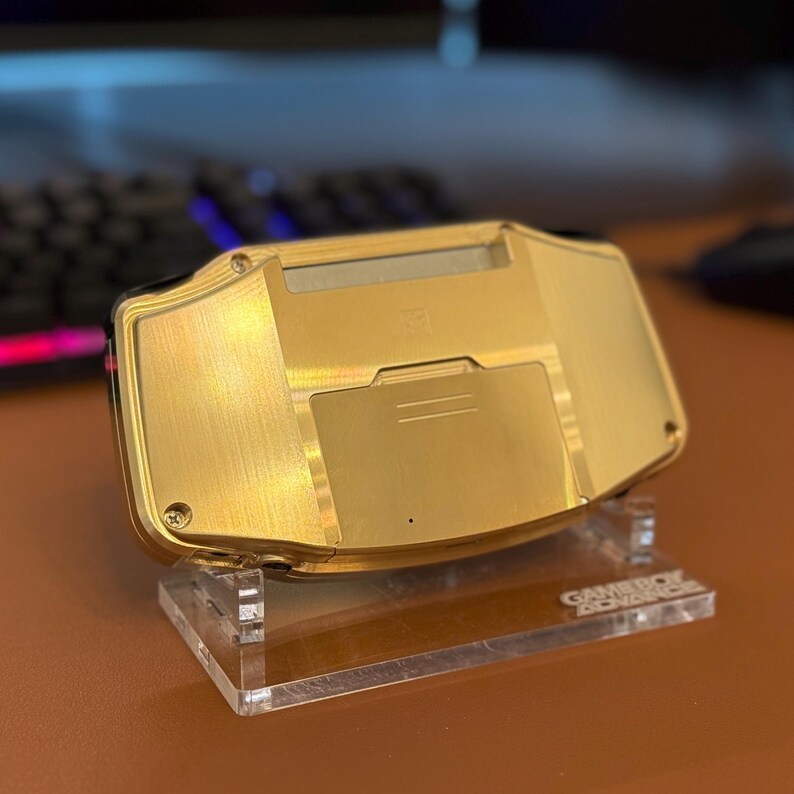 Gameboy Advanced Resting Custom Gameboy Advance - Gold Metal Glow IPS Backlit Screen, RGB Lights ...