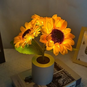 Sunflower Lamp, Artificial Sunflower in Pot with LED Light,Home Bedroom Office Desk Sunflower Decorations,USB Rechargeable,Night Lamp