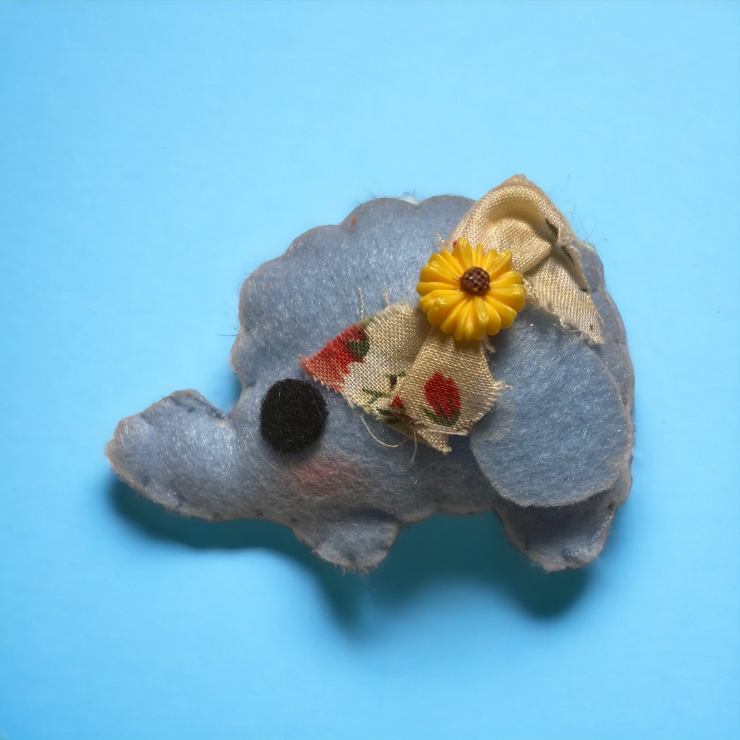 Kawaii Elephant Plushie plushie, Felt, Stuffed Animal, Cute, Plush